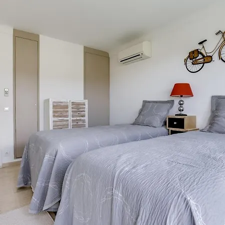 아파트 Upstays - Apartment With Terrace - A C - Parking 칸느